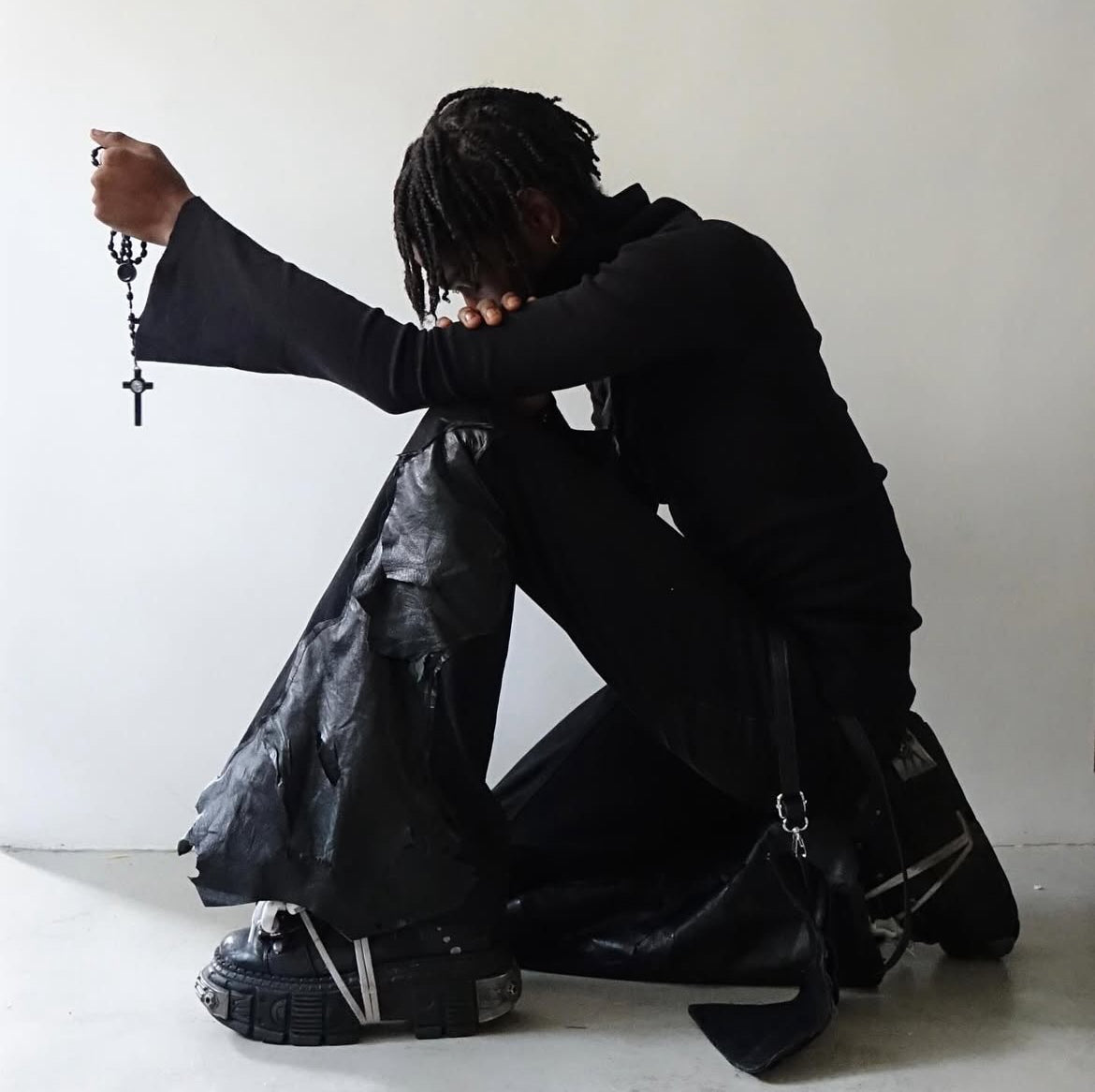 Cinis Collis Long Sleeve