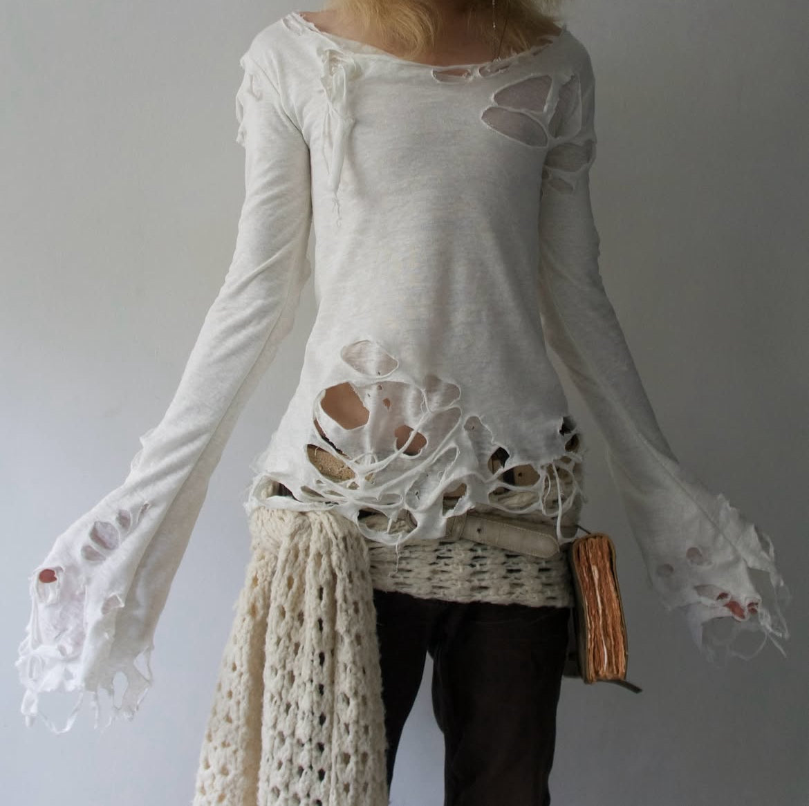 Araneum ii Long Sleeve